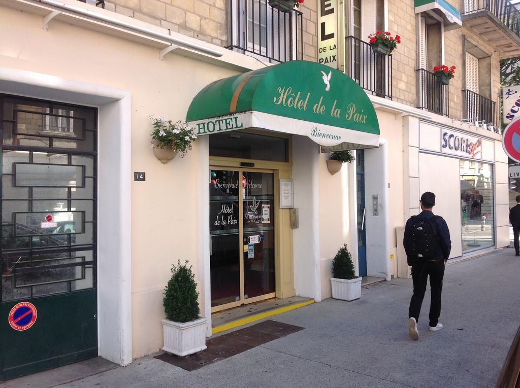 Hotel De La Paix Кан Екстериор снимка