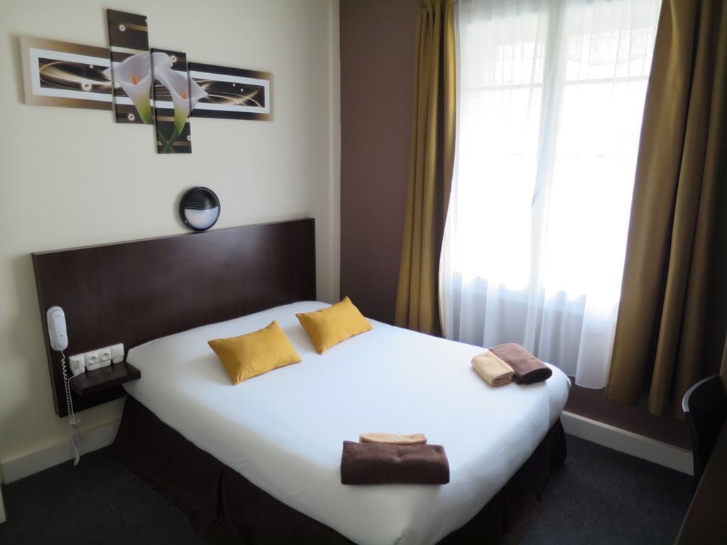 Hotel De La Paix Кан Екстериор снимка