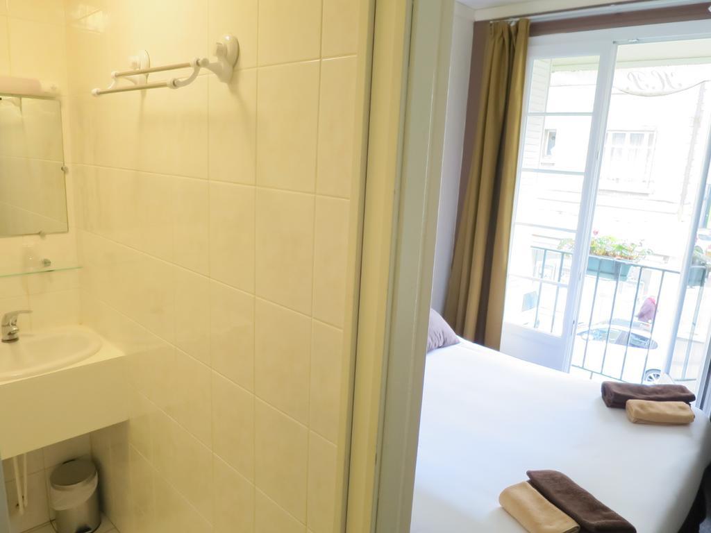 Hotel De La Paix Кан Стая снимка